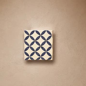 Leafloop blue tile 4x4 inch